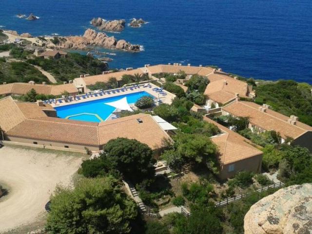 Villa Schiera in vendita a Trinità d'Agultu e Vignola, Sardigna/Sardegna