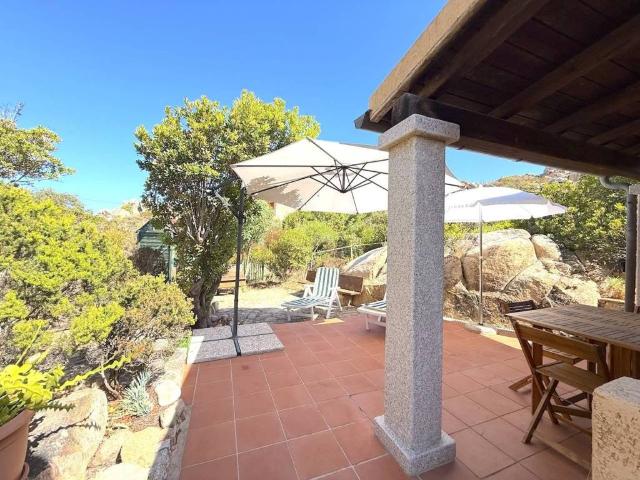 Villa Schiera in vendita a Trinità d'Agultu e Vignola, Sardigna/Sardegna