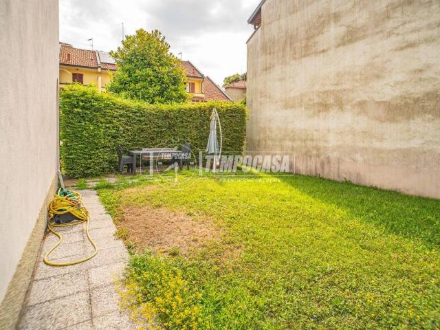 Villa Schiera in vendita a Ponte, Triuggio