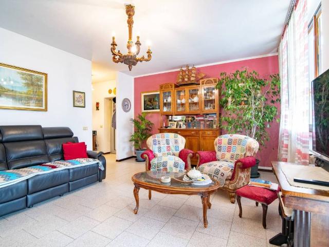 Villa Schiera in vendita a Truccazzano, Lombardia