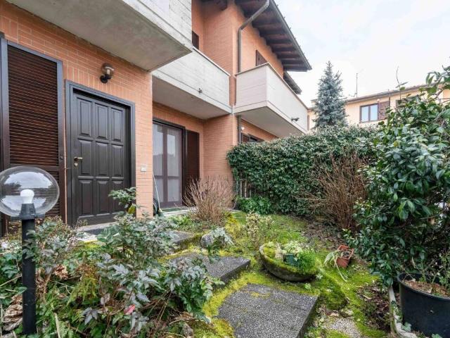 Villa Schiera in vendita a Turate, Lombardia
