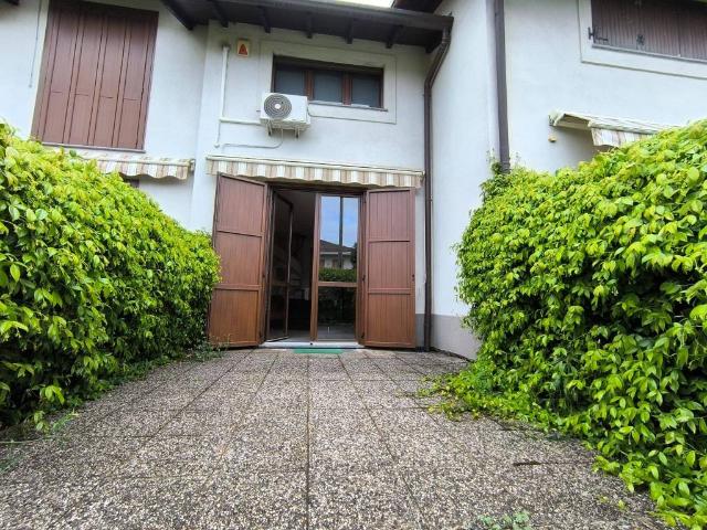 Villa Schiera in vendita a Uboldo, Lombardia
