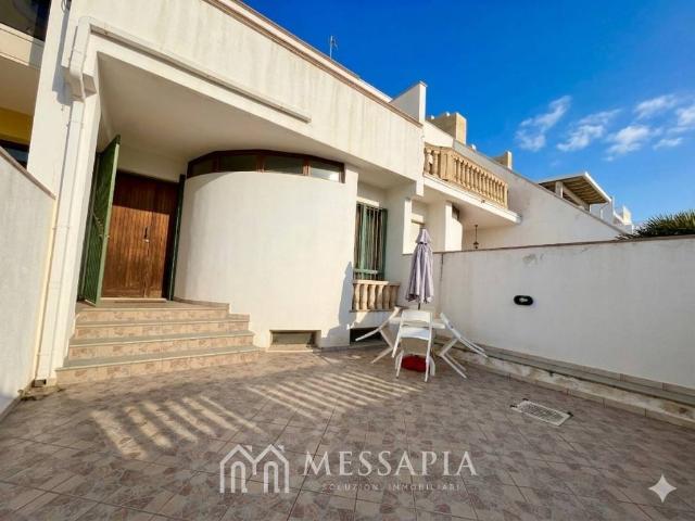 Villa Schiera in vendita a Puglia, Lecce