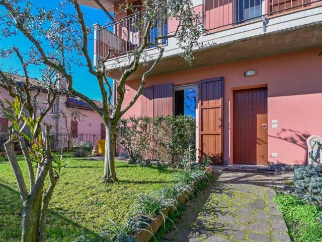 Villa Schiera in vendita a Via alla Francesca, Urgnano