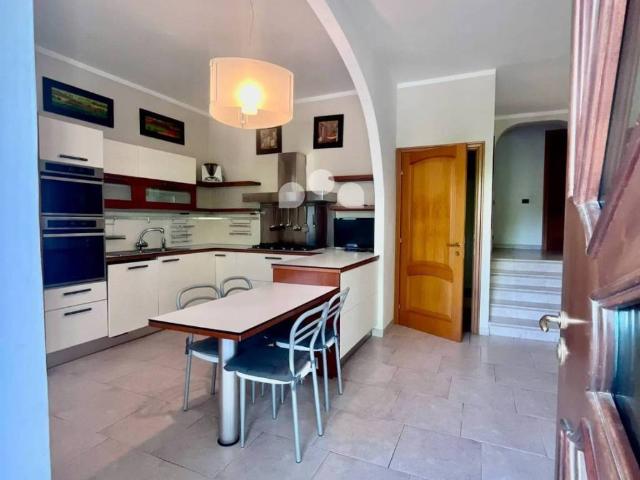 Villa Schiera in vendita a Vaiano Cremasco, Lombardia