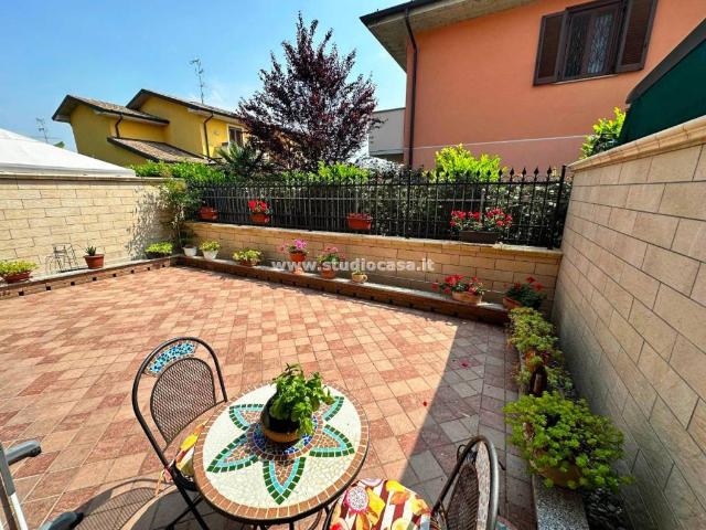 Villa Schiera in vendita a Vailate, Lombardia