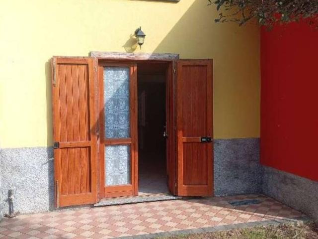 Villa Schiera in vendita a Comunità Montana della Valle Brembana, Val Brembilla