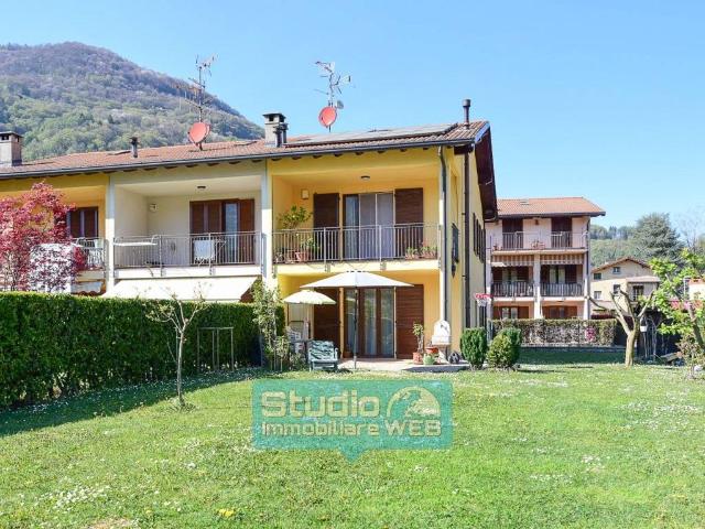 Villa Schiera in vendita a Valbrona, Lombardia