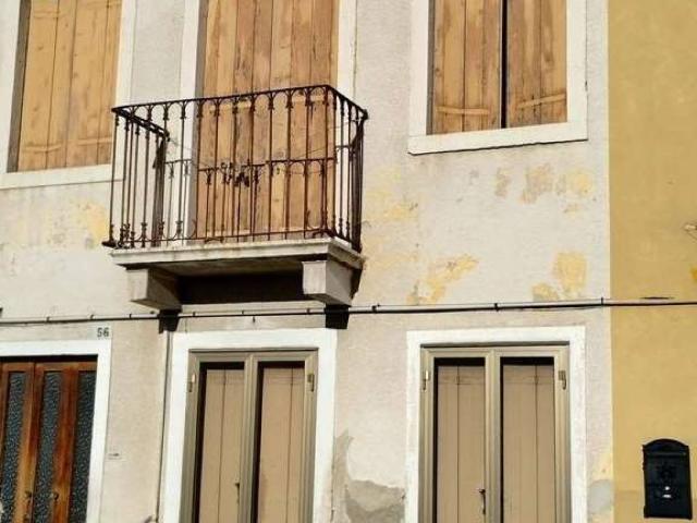 Villa Schiera in vendita a Valdagno, Veneto