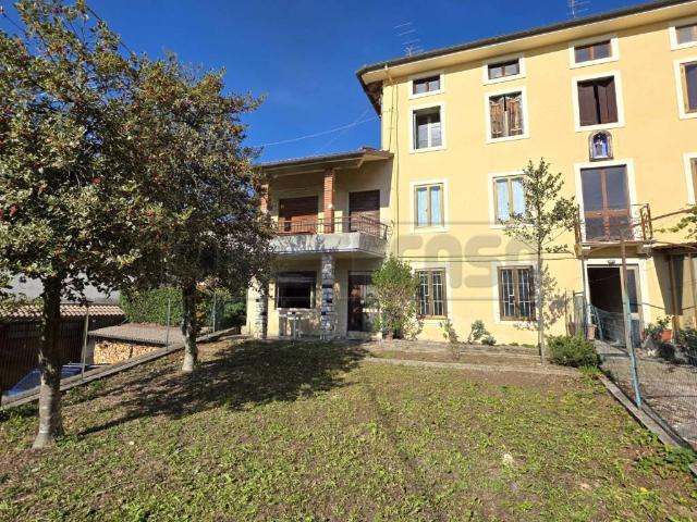 Villa Schiera in vendita a Menti di Sopra, Valdagno