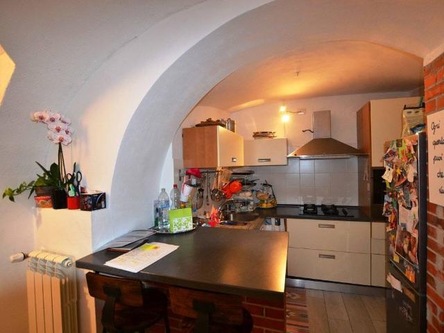 Villa Schiera in vendita a Valdilana, Piemonte