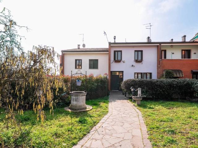 Villa Schiera in vendita a Santa Lucia, Valeggio Sul Mincio