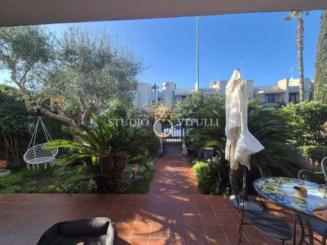 Villa Schiera in vendita a Puglia, Bari