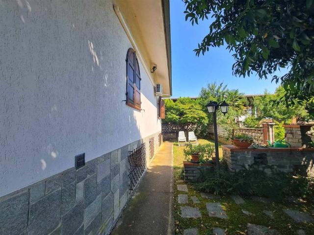 Villa Schiera in vendita a Villata, Valfenera