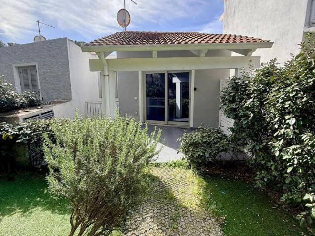 Villa Schiera in vendita a Codaruina, Sardigna/Sardegna
