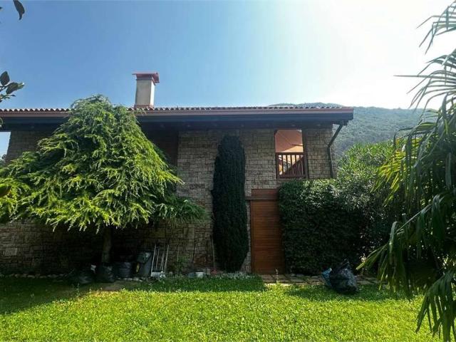 Villa Schiera in vendita a Comunità della Valle dei Laghi, Vezzano