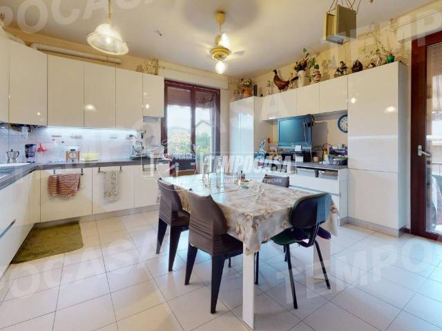 Villa Schiera in vendita a Unione dei comuni Valli del Reno, Lavino e Samoggia, Reggio Emilia