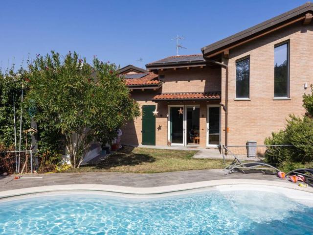 Villa Indipendente in vendita a Pragatto, Valsamoggia