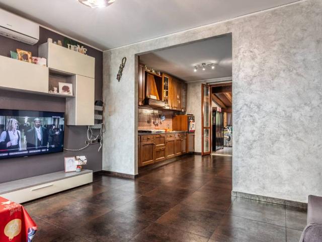 Villa Schiera in vendita a Vanzago, Lombardia