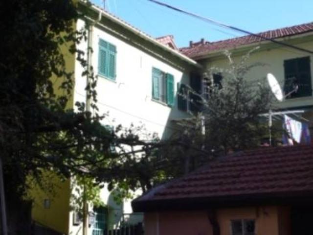 Villa Schiera in vendita a Parasio, Varazze