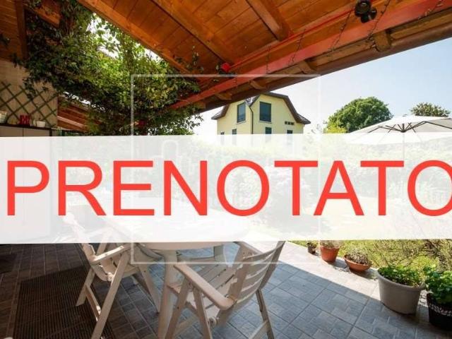 Villa Schiera in vendita a Varese, Lombardia