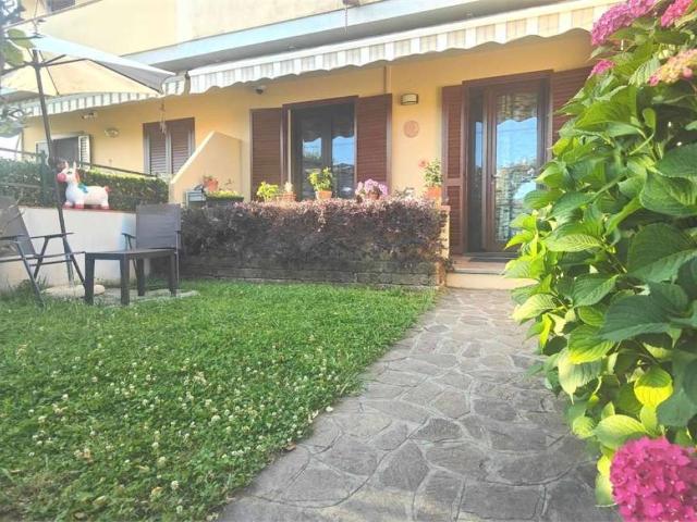 Villa Schiera in vendita a Vecchiano, Toscana