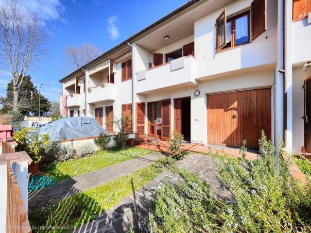 Villa Schiera in vendita a Migliarino Pisano, Vecchiano