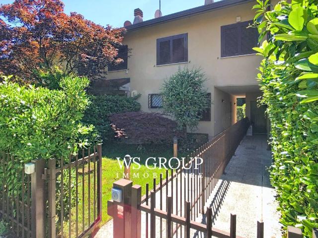Villa Schiera in vendita a Vedano Al Lambro, Lombardia
