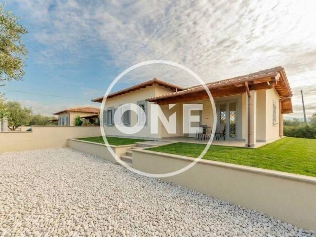 Villa Schiera in vendita a Ulica, Velletri