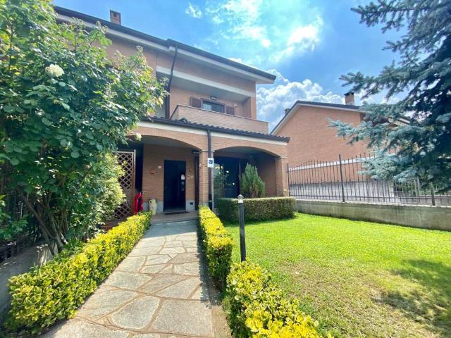 Villa Schiera in vendita a Piemonte, Torino