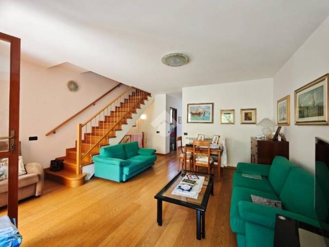 Villa Schiera in vendita a Chirignago-Zelarino, Venezia