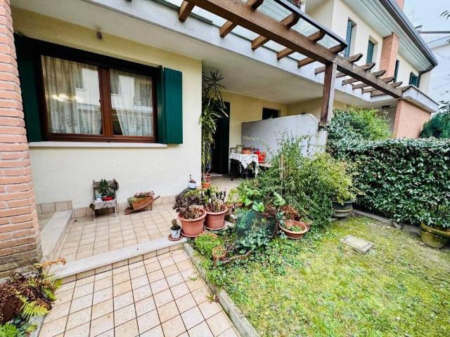 Villa Schiera in vendita a Mestre-Carpenedo, Venezia