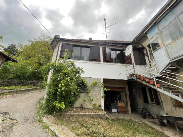Villa Schiera in vendita a Appennino Reggiano, Re