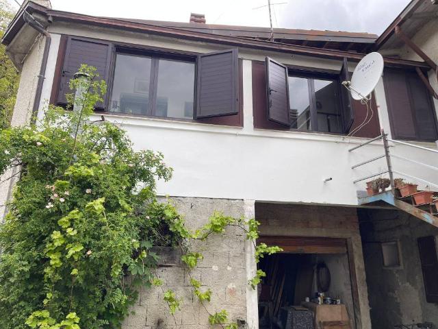 Villa Schiera in vendita a Appennino Reggiano, Re