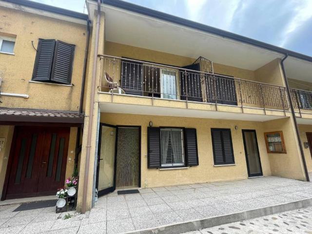 Villa Schiera in vendita a Venzone, Friuli-Venezia Giulia