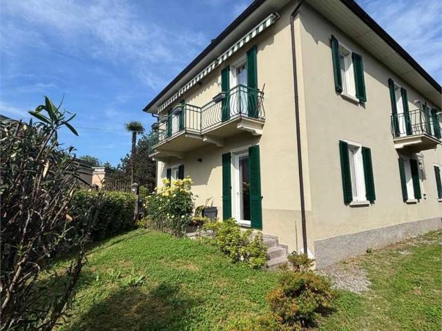 Villa Schiera in vendita a Zoverallo, Piemonte