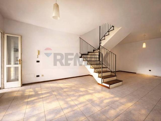 Villa Schiera in vendita a Zoverallo, Piemonte