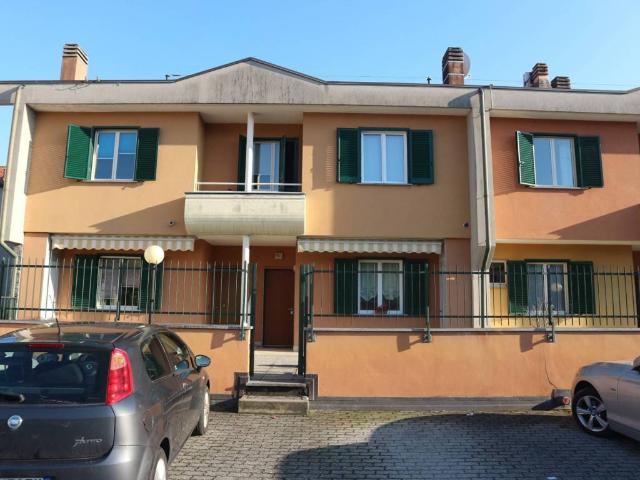 Villa Schiera in vendita a Zoverallo, Piemonte