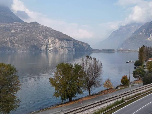 Villa Schiera in vendita a Comunità montana della Valchiavenna, Verceia