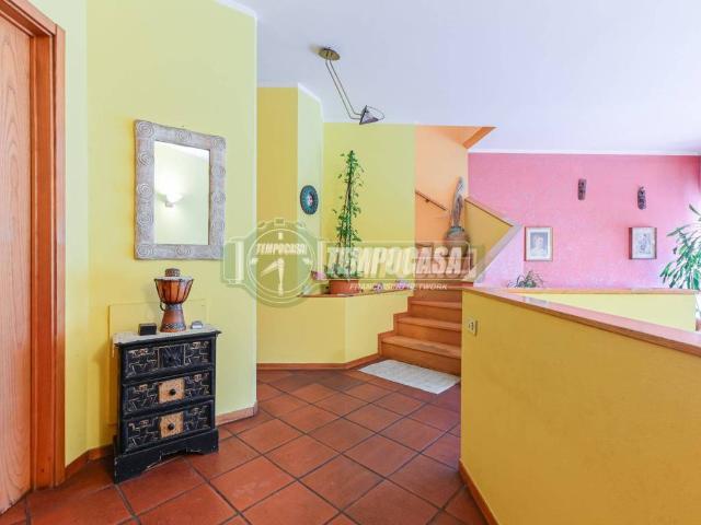 Villa Schiera in vendita a Verdellino, Lombardia