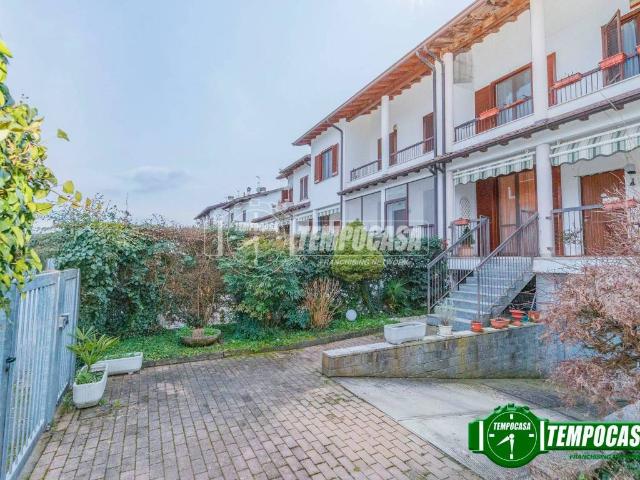 Villa Schiera in vendita a Unione dei Comuni I Fontanili, Zelo Surrigone