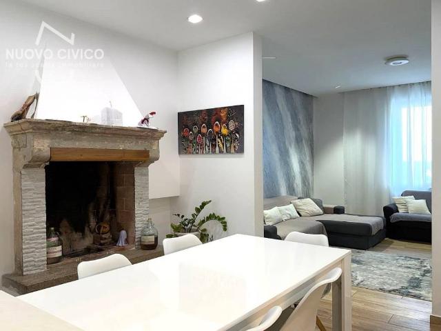 Villa Schiera in vendita a Sud-Est, Brenzone