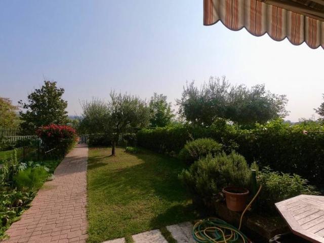 Villa Schiera in vendita a San Felice Extra, Brenzone