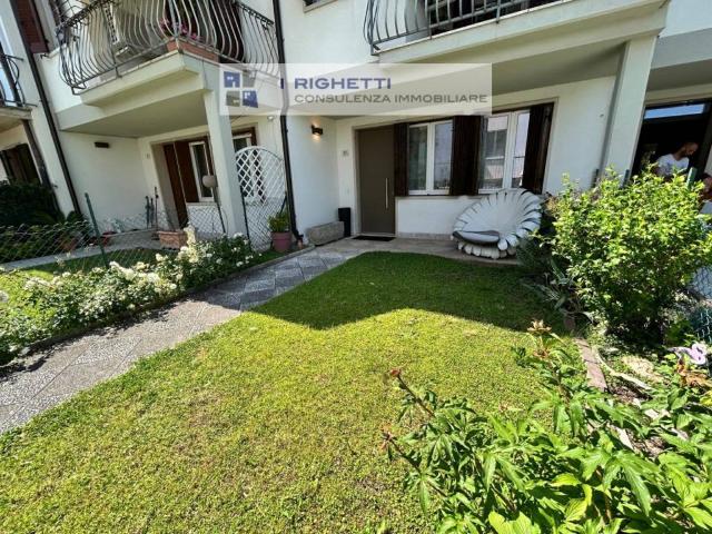 Villa Schiera in vendita a Ovest, Brenzone