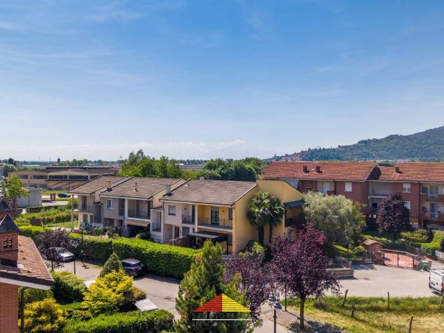 Villa Schiera in vendita a Piemonte, Cuneo