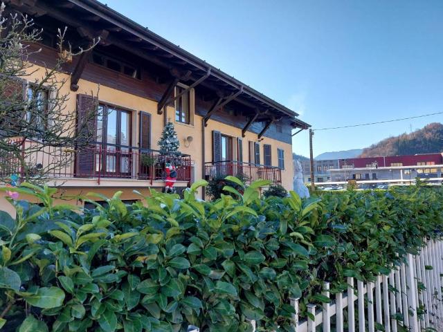 Villa Schiera in vendita a Comunità montana della Valle Sabbia, Vestone