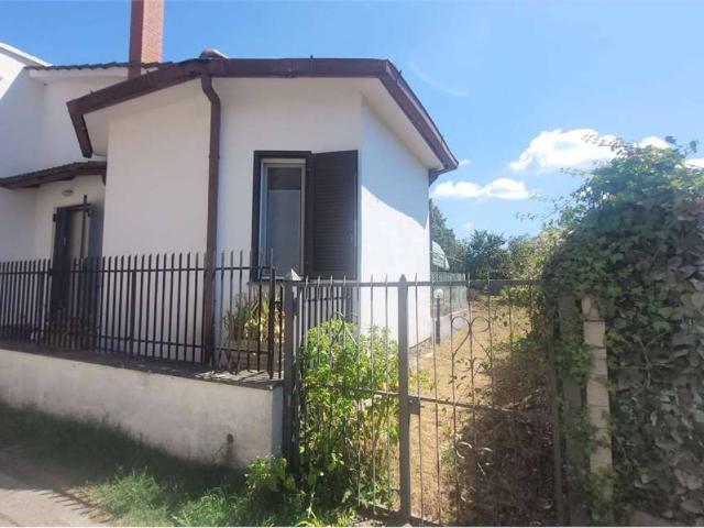 Villa Schiera in vendita a Vetralla, Lazio