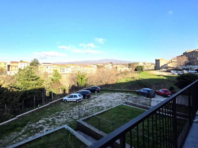 Villa Schiera in vendita a Madonna del Ponte, Vetralla