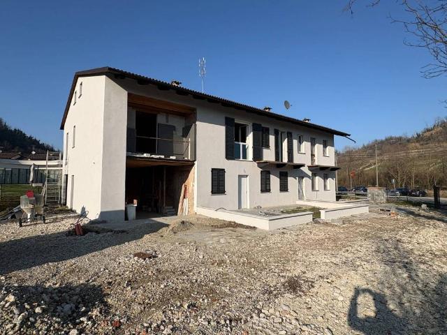 Villa Schiera in vendita a Piemonte, Cuneo