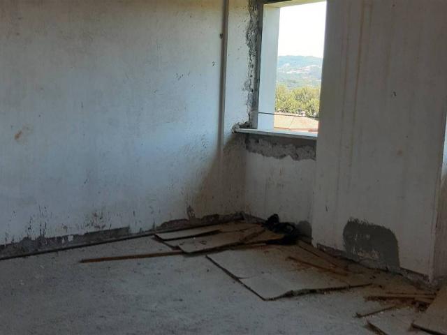 Villa Schiera in vendita a Vezzano Ligure, Liguria
